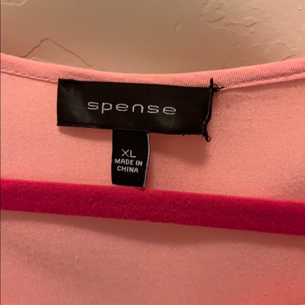 Pink blouse - Picture 4 of 6